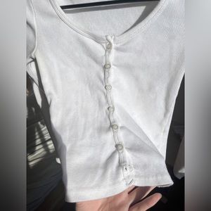 Brandy Melville ribbed zelly top long sleeves white